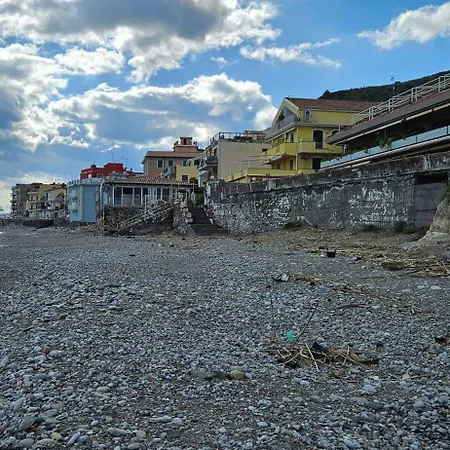 Holiday home Oltre L'essenza Del Mare *